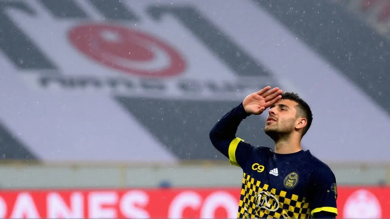 UEFA'ya TFF şikayeti: Kanichowsky'nin asker selamı soruşturma masasında